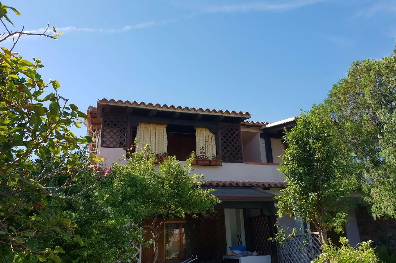 Apartment Appartamento Via Alghero San Teodoro